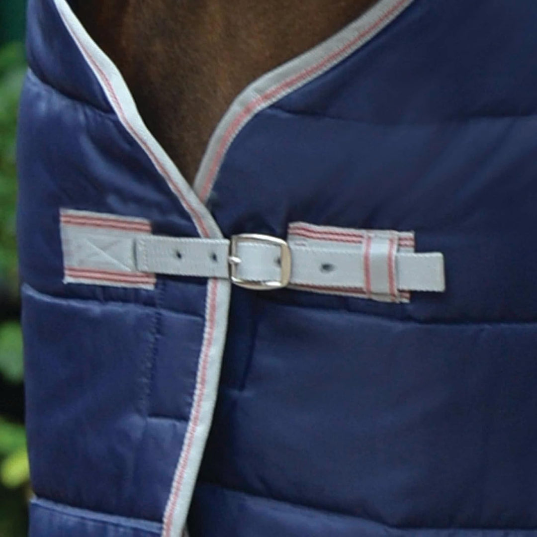 Weatherbeeta Comfitec 210d Kanal Quiltstandard Ansatz Mittel Lite Navy/Silver Marinelbau/Silber/Rot