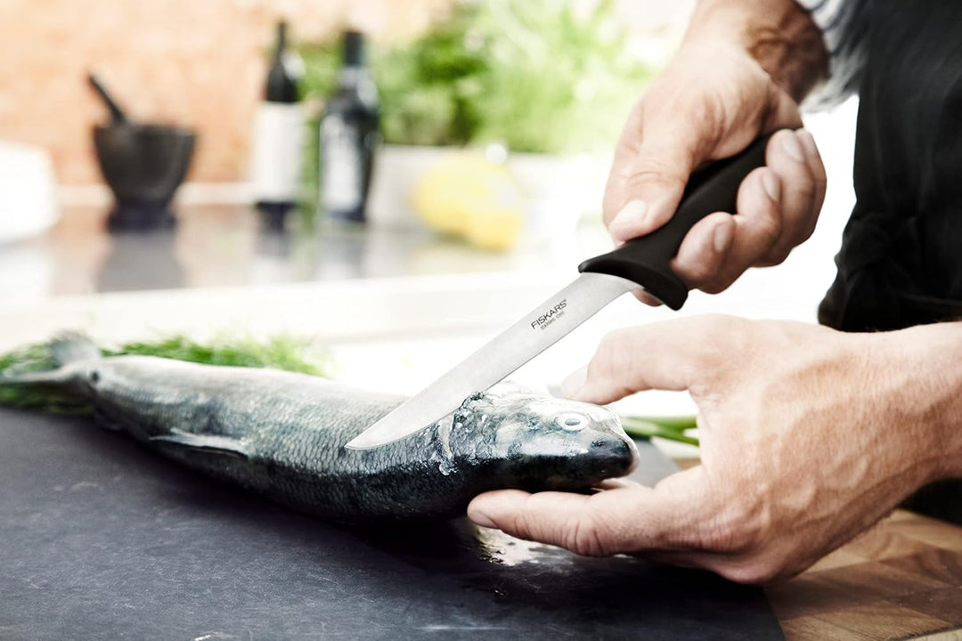 Fiskars Filetiermesser mit flexibler Klinge, Essential, Gesamtlänge: 30 cm, Edelstahl / PP-Kunststof