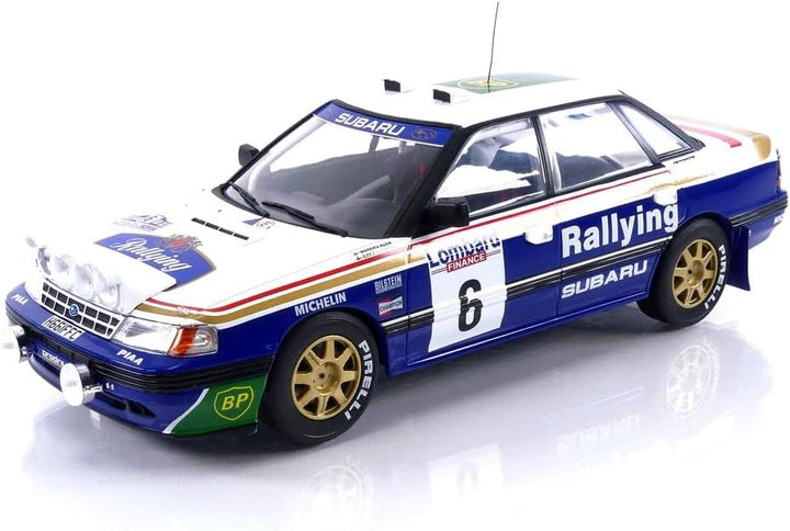 Ixo 18RMC080A Miniaturauto aus der Kollektion, Blau/Weiss