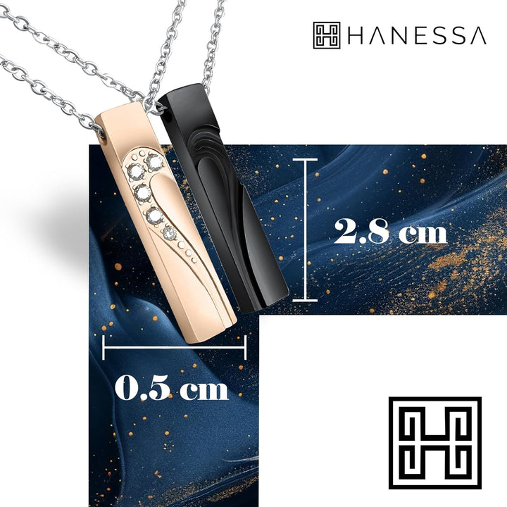 Hanessa 2 Stück Personalisierte Kette mit Gravur Edelstahl 50 cm mit Herz-hälften Anhänger in schwar