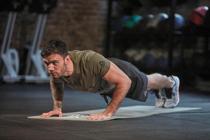 Reebok Trainingsmatte - Rutschfeste Gymnastikmatte aus natürlichem Gummi in 7mm, 10mm, 15mm und vers