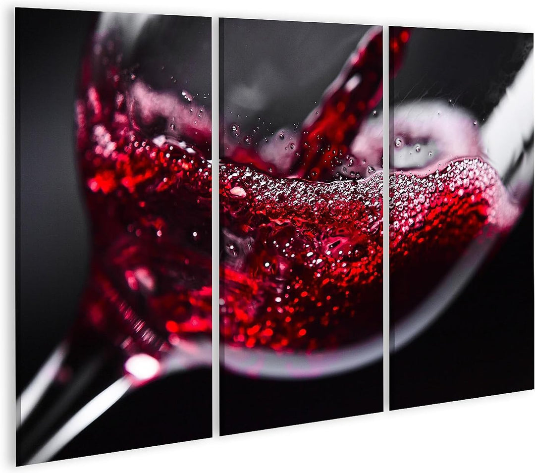 islandburner Bild auf Leinwand Rotwein Im Weinglas Auf Schwarzem Hintergrund Bilder Wandbilder Poste