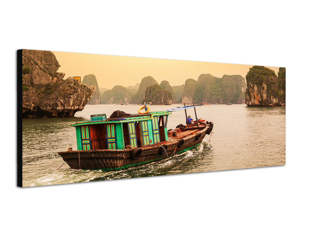 Boot Halong Bay Vietnam 150x50cm Breitbild als Panorama auf Leinwand und Keilrahmen fertig zum aufhä