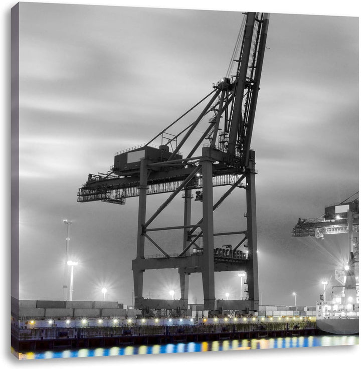 Pixxprint grosser Containerkran im Hafen schwarz/weiss, Format: 70x70 auf Leinwand, 70x70