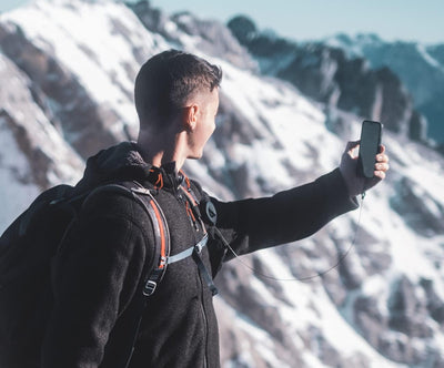 REELOQ Smartphone Sicherung | inkl. Rucksack-Handytasche | patentierter Seilzug inkl. Sperrmechanism