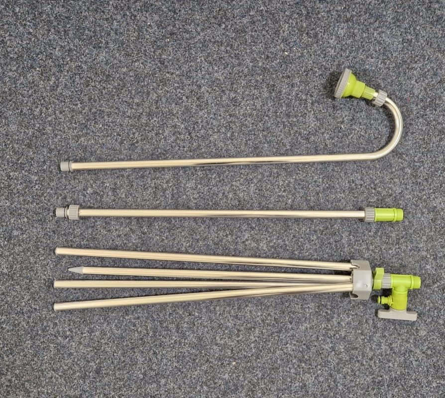 Generisch Gartendusche/Campingdusche mit Erdspiess, Höhenverstellbar, Schnellaufbau