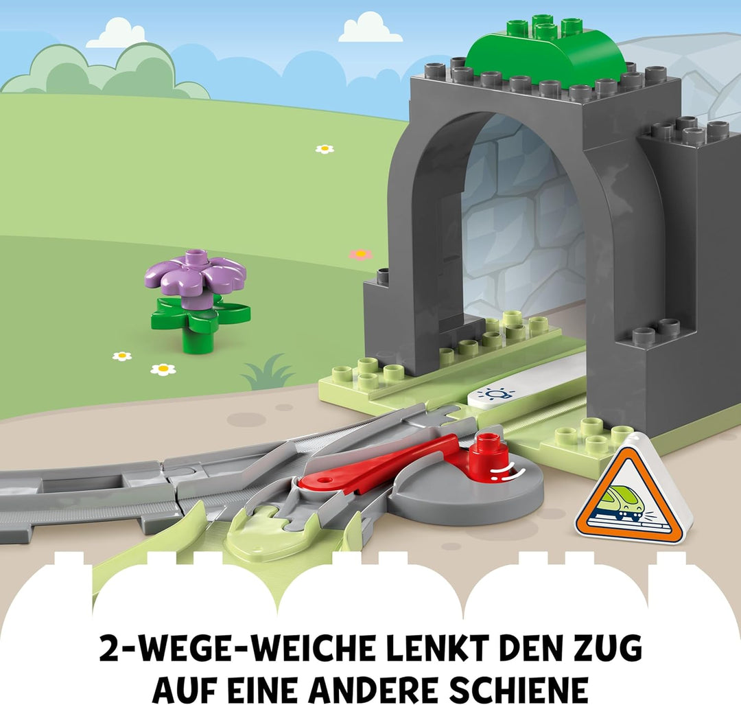LEGO DUPLO Town Eisenbahntunnel und Schienen – Erweiterungsset, Geschenk für Kleinkinder, fördert di