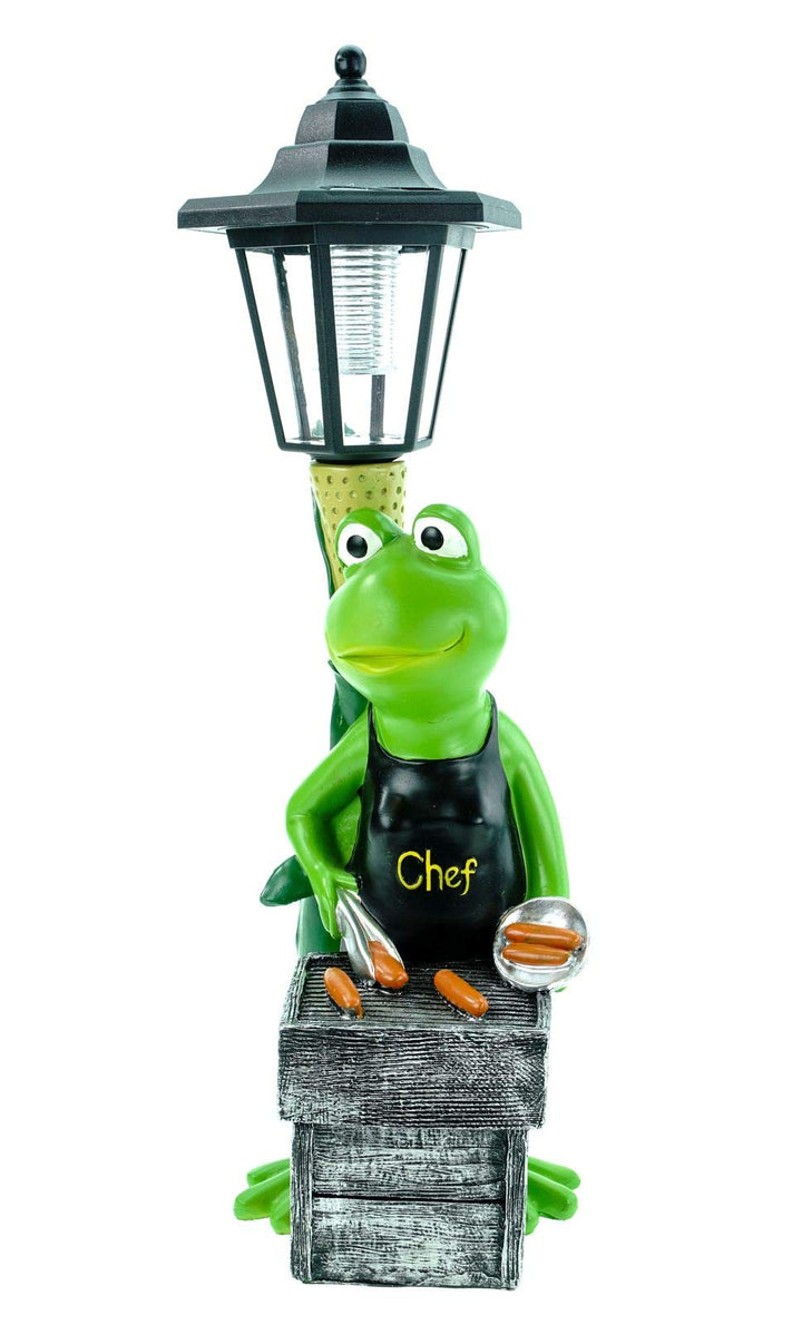 Kremers Schatzkiste XXL Frosch Grillmeister LED Solarlaterne 42x14cm handbemalte Polyresin Gartenfig