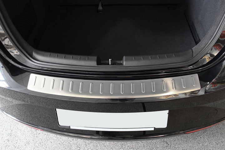 tuning-art 619 Edelstahl Ladekantenschutz für VW Golf 7 Schrägheck 2012-2021 5 Jahre Garantie