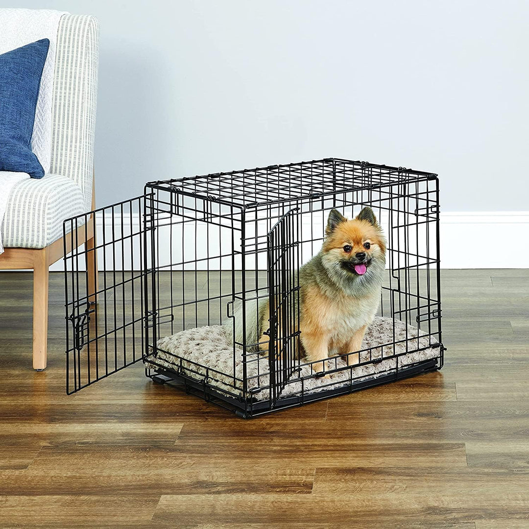 New World B24 Hundebox, mit Doppeltür, 61 cm, für kleine Hunderassen, mit auslaufsicherer Bodenwanne