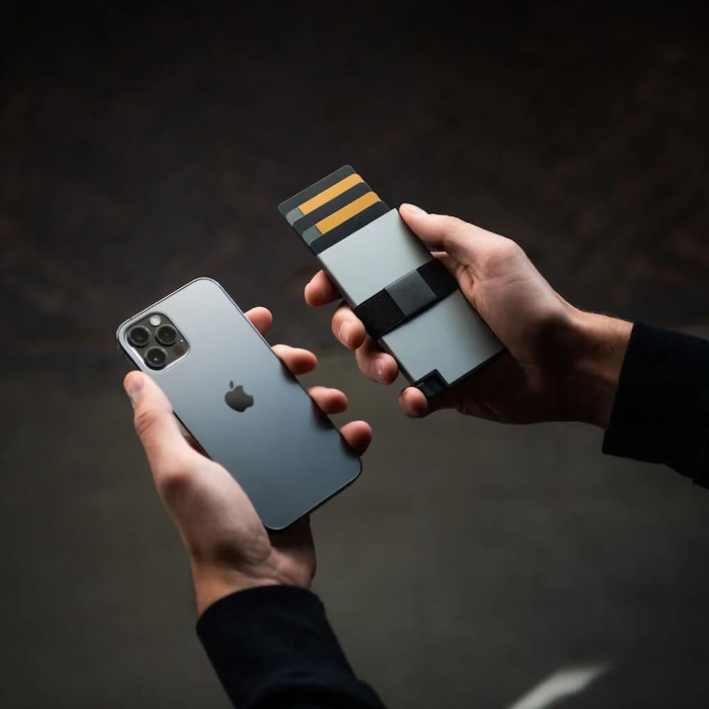 Ekster Kartenhalter aus Aluminium | RFID-Geldbörse für Männer und Frauen | schlanke und minimalistis
