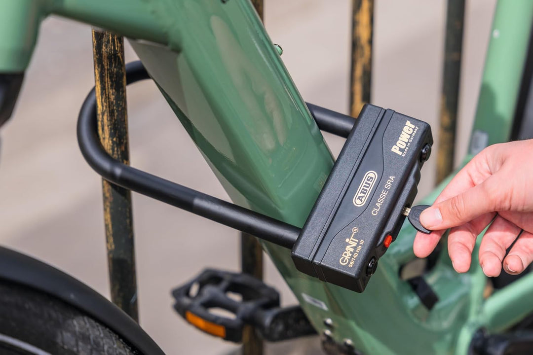 ABUS Bügelsschloss Granit Power 58/140HBIII - Motorradschloss mit XPlus Zylinder - ABUS-Sicherheitsl