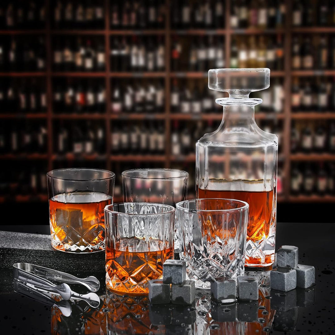 Cieex Whiskey Karaffe Set , 750ml Dekanter mit 4 x 220ml Whiskeygläser 12 Steine Schöne, Geschenk Bo