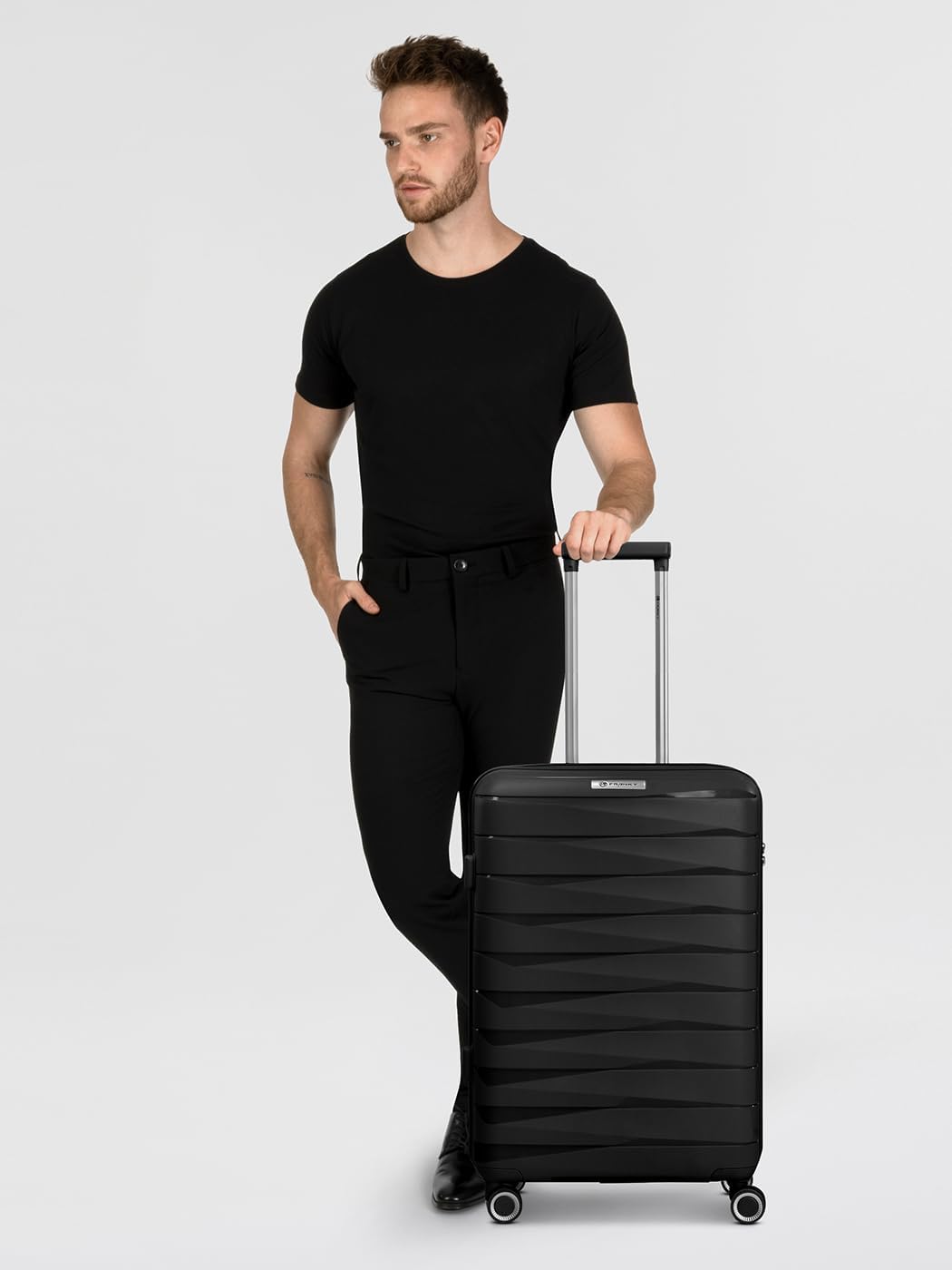 Franky Check-in Koffer für Damen und Herren | mittelgrosser Trolley 42 x 24 x 65 cm aus hochwertigem