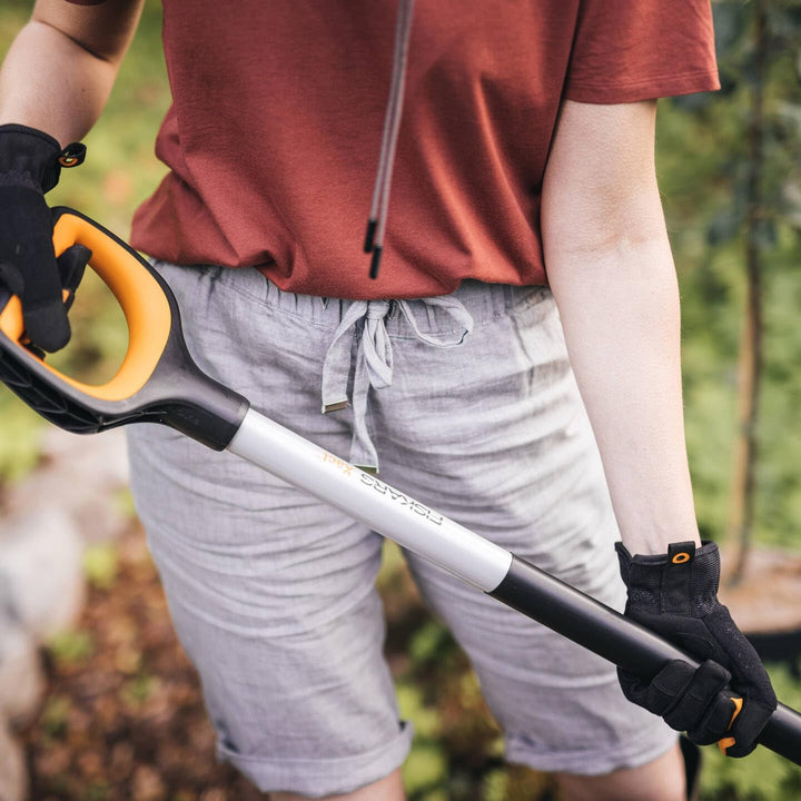 Fiskars Gärtnerspaten für harte, steinige Böden, Spitz, Länge: 120 cm, Verstärktes Borstahl-Blatt, S