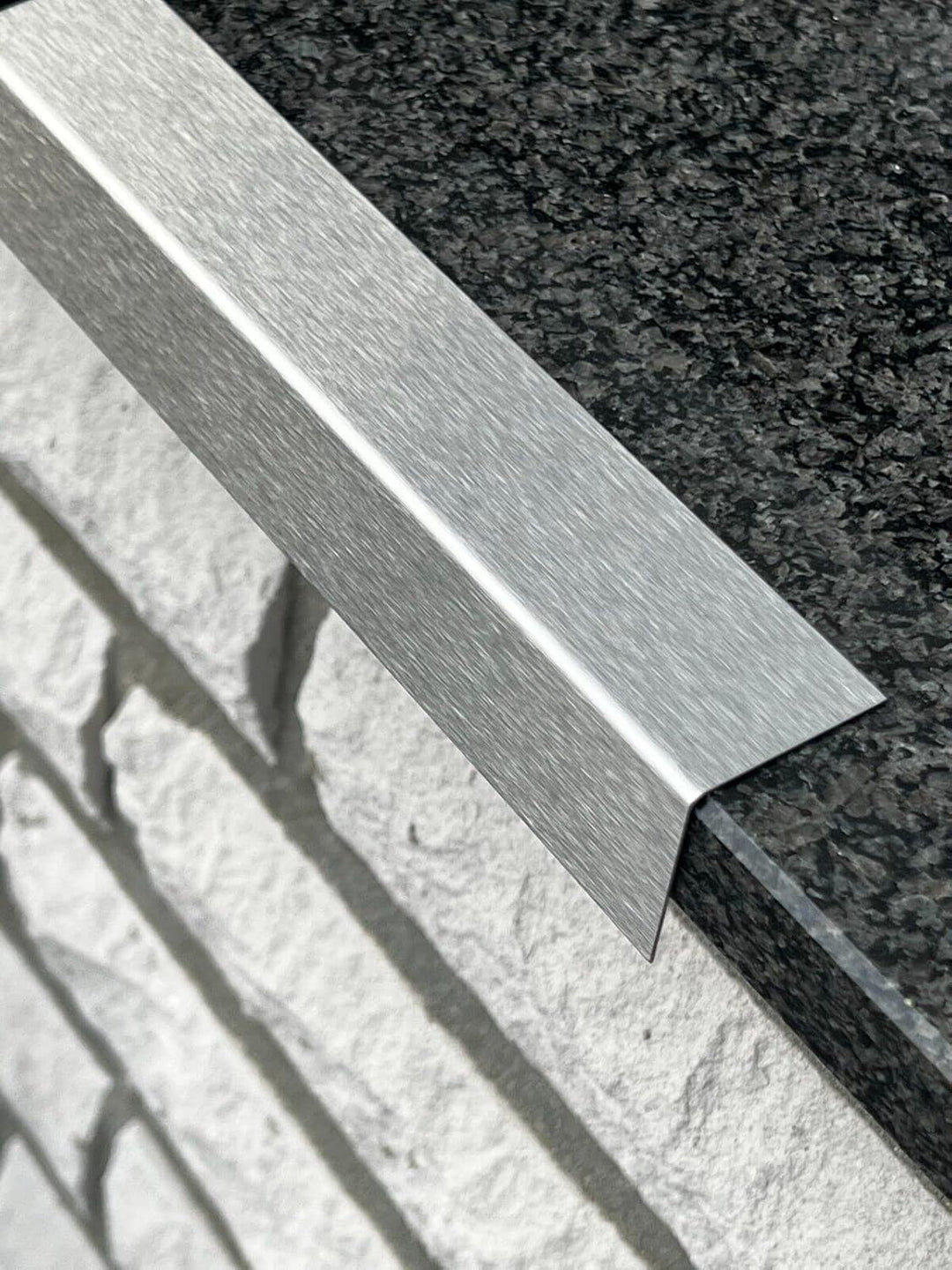 Edelstahl Winkel 2000mm 90 Grad Winkelprofil 40x40 mm Schenkelinnenmass aus Edelstahl k240 geschliff