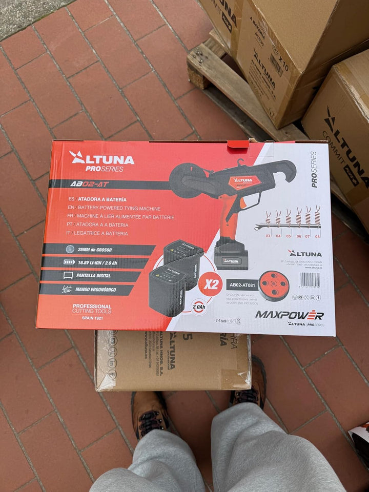 Altuna Akku-Bindegerät AB02-AT 16,8 V mit 2 Batterien 2,5 Ah | Professionelles Bindegerät für Weinbe
