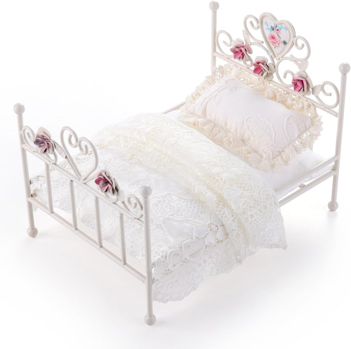 1:12 Puppenhausmöbel Viktorianisches Bett, Weisses Eisenbett mit Blumenverzierungen & Abnehmbarer Be