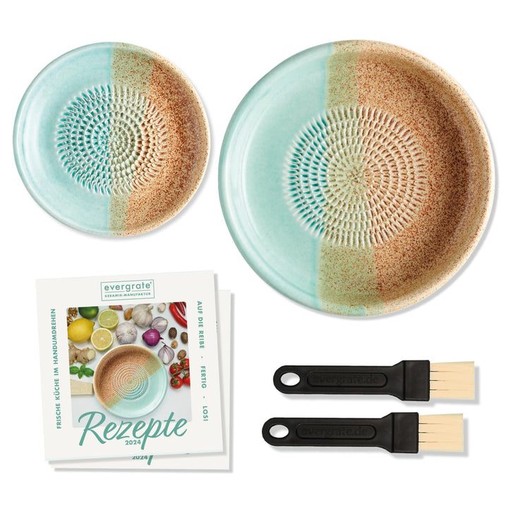 evergrate Geniales Duo: Tellerreibe + Dipschale Motiv Beach mit 2 Küchenpinsel und 2 Rezepthefte, Be