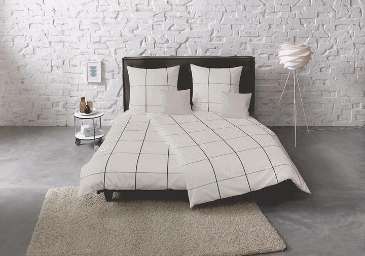 fleuresse gewebte Edelflanell Bettwäsche Lech Bootle steingrau 1 Bettbezug 240 x 220 cm + 2 Kissenbe