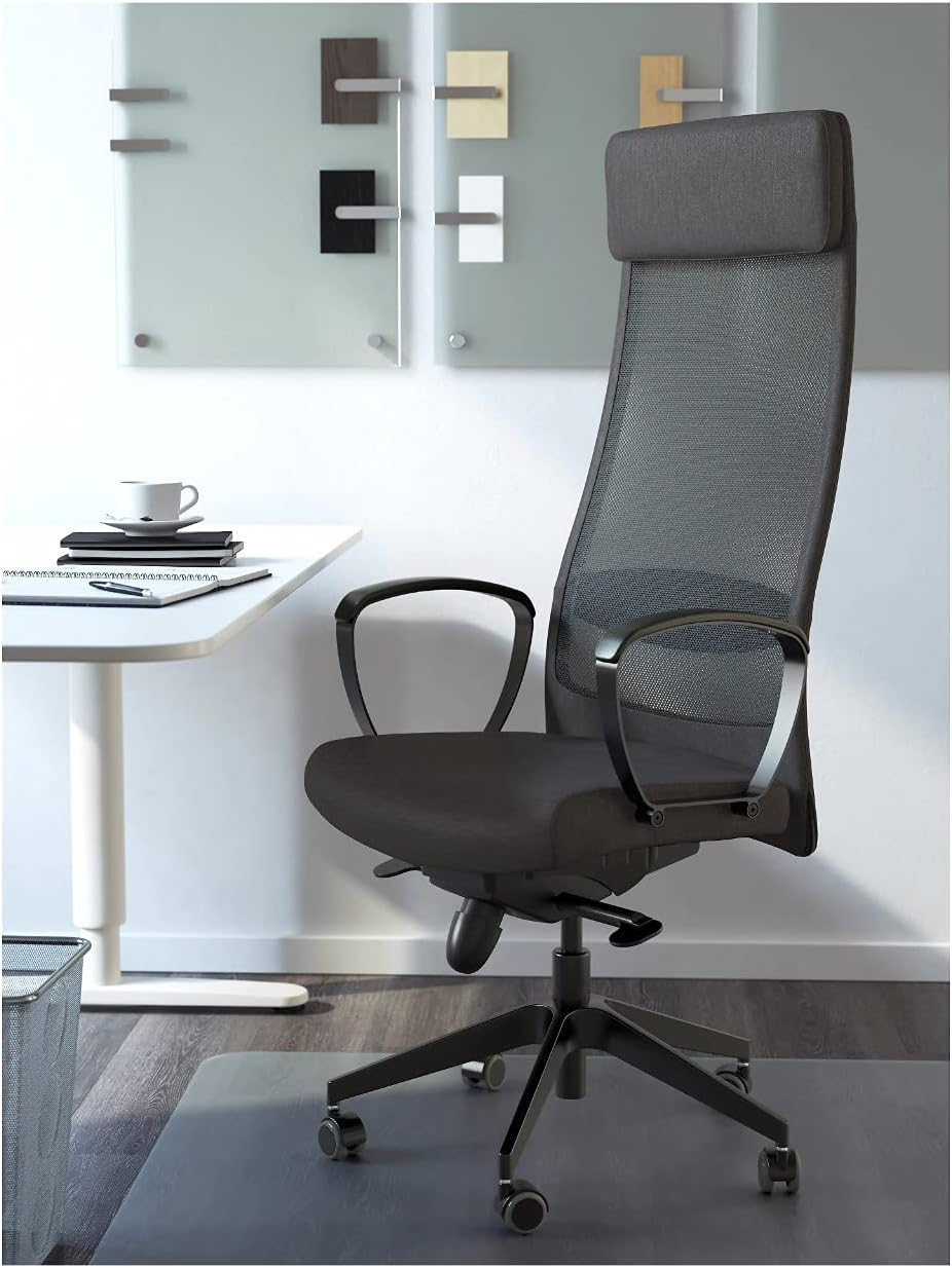 IKEA Markus Bürostuhl, passen Sie die Höhe und den Winkel dieses Stuhls an, damit sich Ihr Arbeitsta