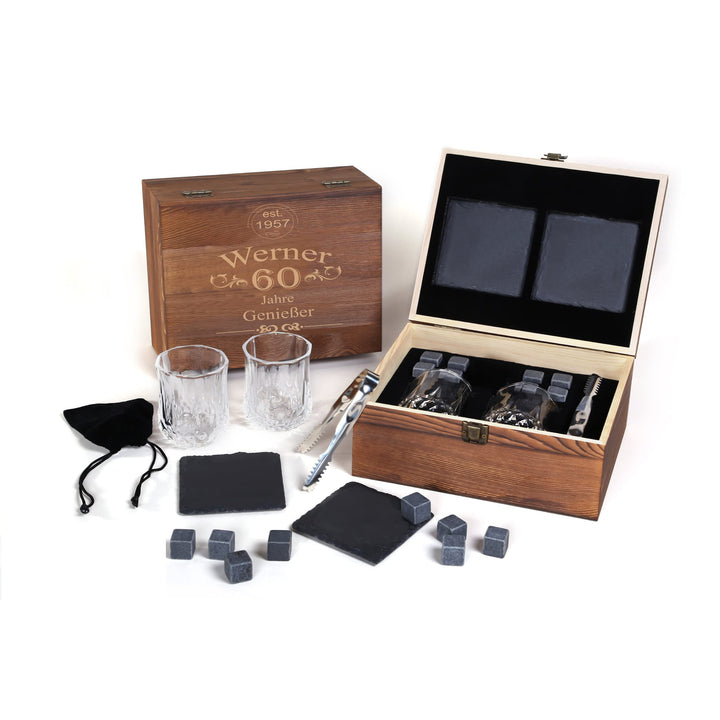 FORYOU24 Whisky Geschenk Box aus Holz mit Gravur des Namens Motiv Geburtstag I 2 Whiskeygläser I 2 S