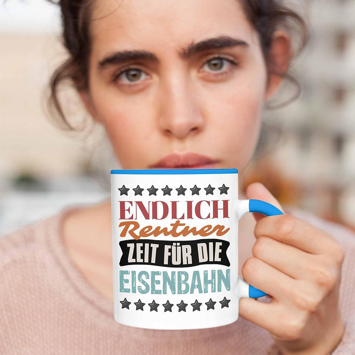Trendation - Eisenbahner Tasse Geschenk für Modelleisenbahn-Fans Geschenkidee Endlich Rente Zeit für