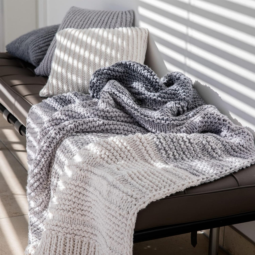 Gründl Garn Living (Strick- und Häkelgarn mit wollartigem Charakter, waschbares Garn aus 80% Polyacr