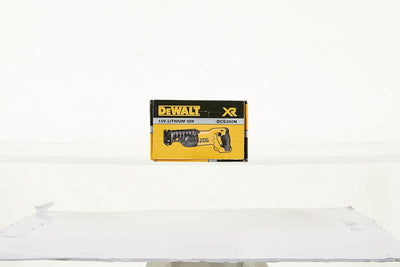 DeWalt Akku-Säbelsäge (18V, elektrische Hubzahl-Regulierung und elektronische Motorbremse, werkzeugl