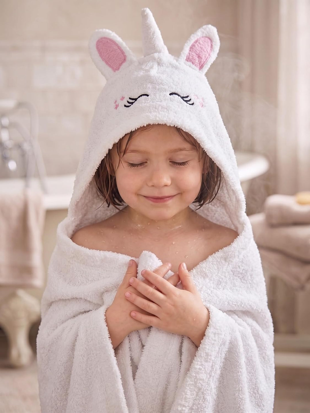 o-day Weicher Bademantel für Kinder, Frottee und lustig, Bademantel für Mädchen, Frottee mit Kapuze