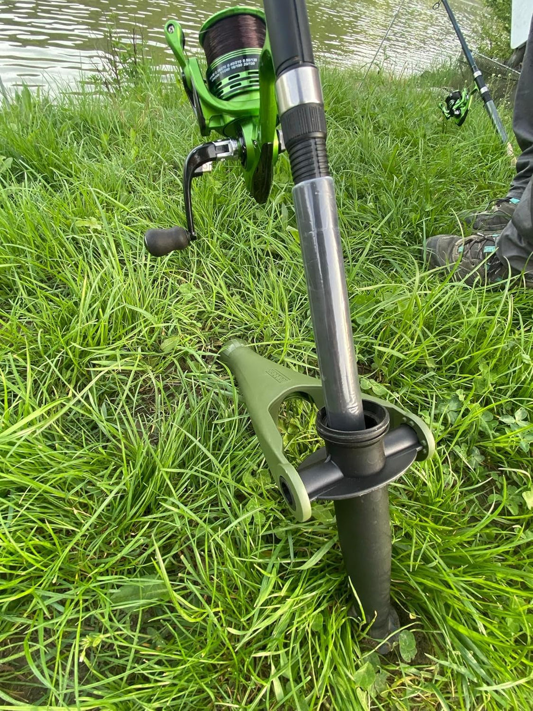 Krinner® Vario Drill Erdanker Angelzubehör als Sonnenschirmständer, Kescher- oder Angelrutenhalterun