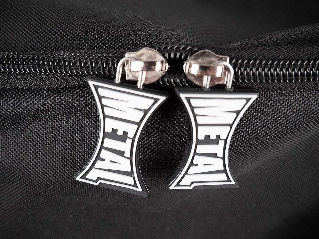 METAL BOXE A Boxing Rücken mit Bretalls oder klassischer Tasche mit Griffen und Schultergurt. Unisex