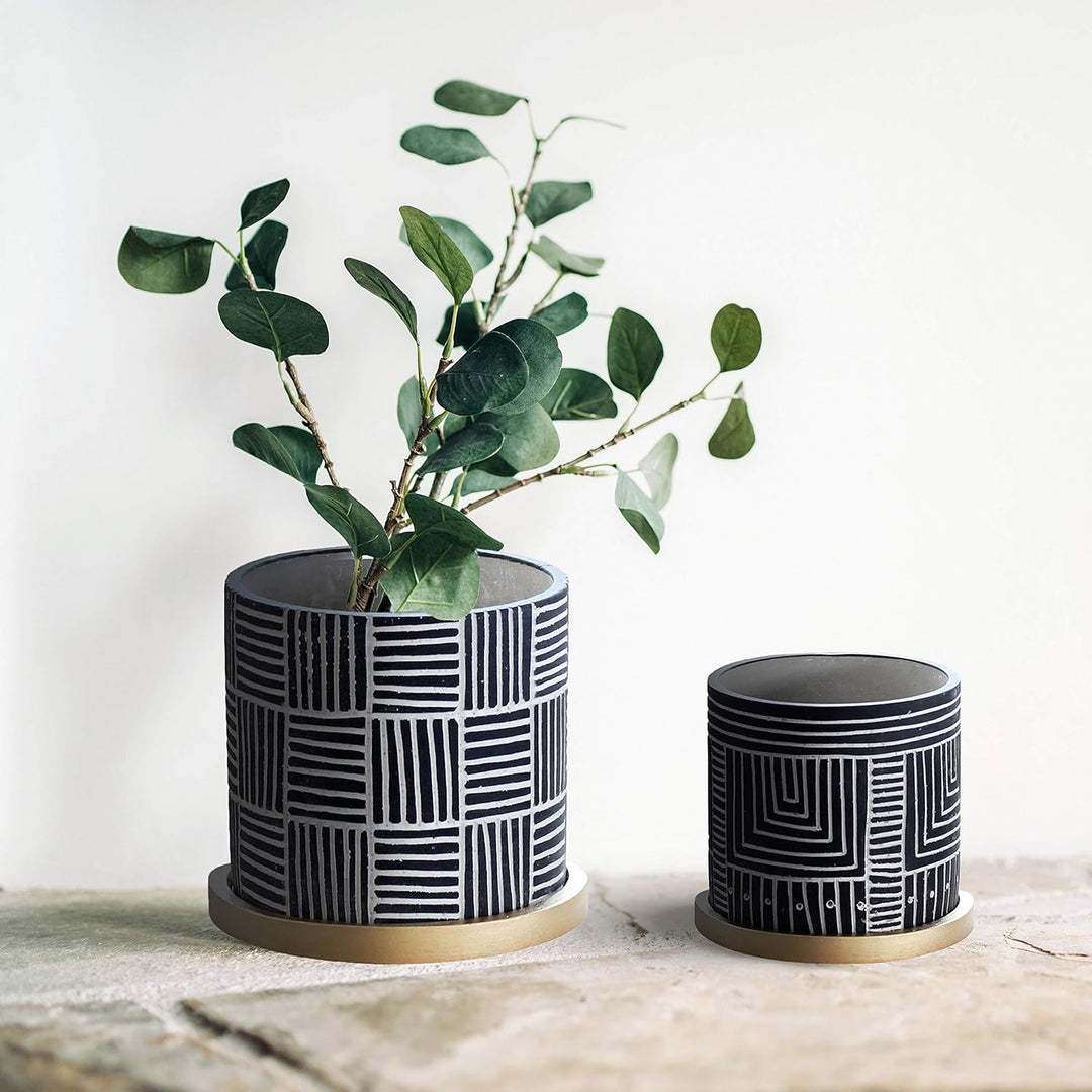 Olly & Rose Designer Schwarze Blumentöpfe Set 2 mit goldenen Untersetzern Keramik Blumentopf Übertöp
