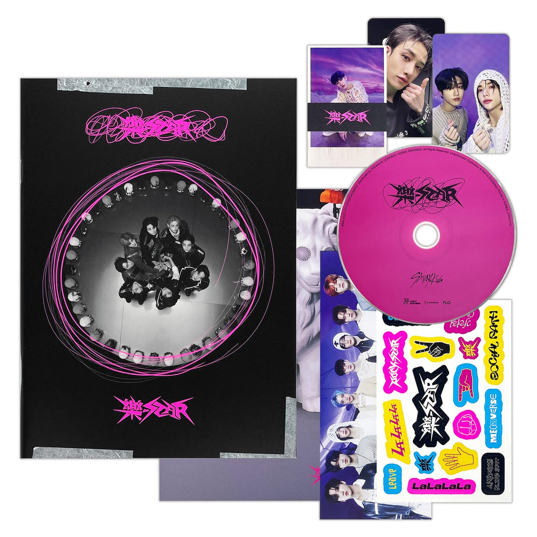 Stray Kids - -Rock-STAR (Strandard - ROLL Ver.) Photobook + CD-R + Photocard + Panorama Mini Poster