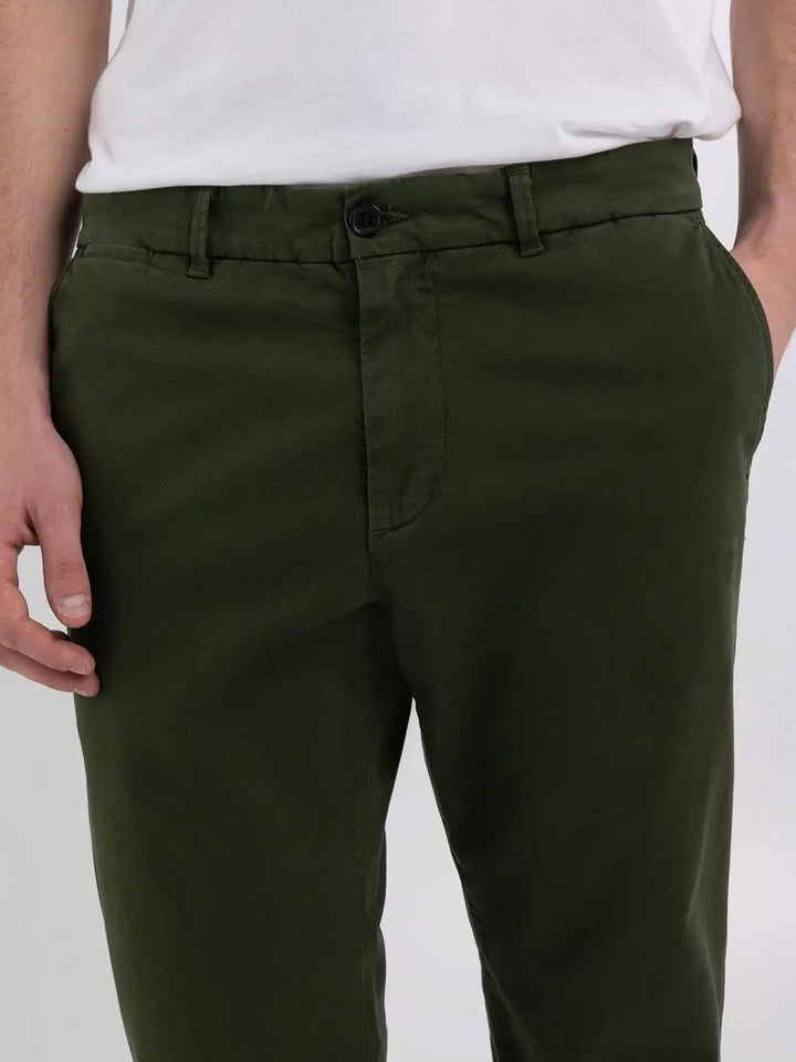 Replay Herren Chino Brad Straight-Fit aus Comfort Denim 27W / 30L Forest Green 312, 27W / 30L Forest