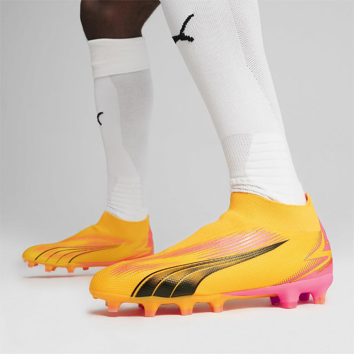 PUMA King Pro Fg/Ag Unisex Soccer Shoe 40.5 EU Sun Stream Puma Black Sunset Glow, 40.5 EU Sun Stream
