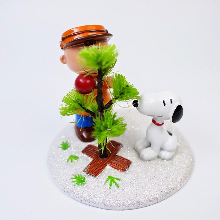 Department 56 Peanuts Charlie Brown & Snoopy The Perfect Tree Figur, handgefertigt und handbemalt, 7