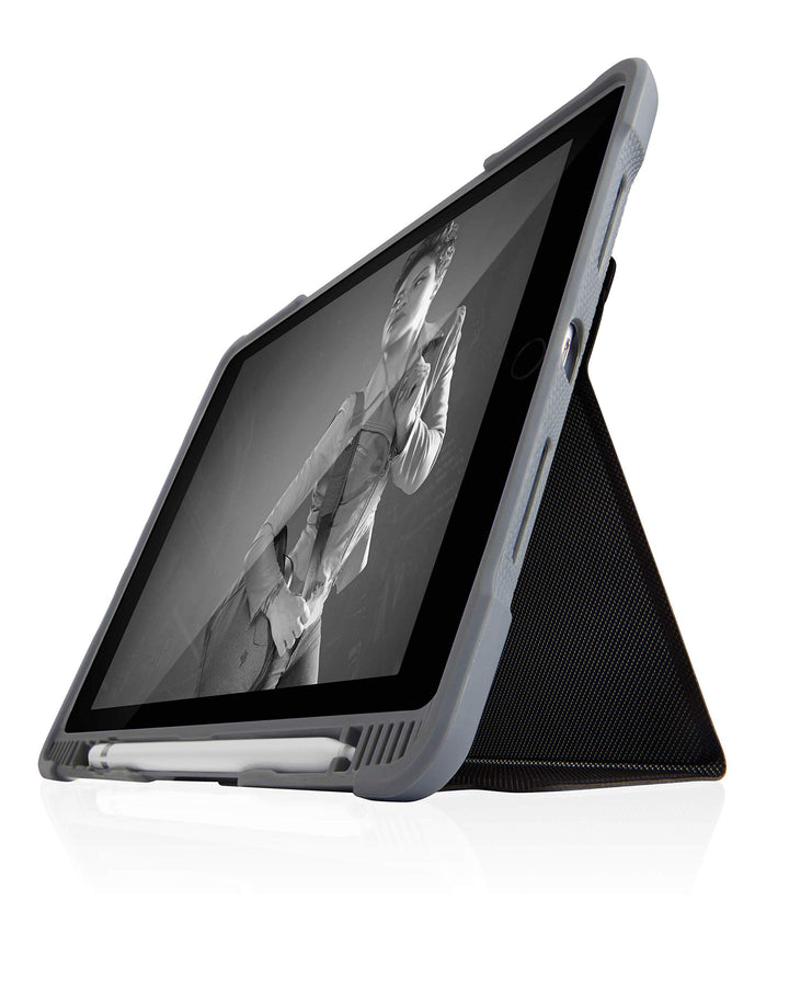 THRUSTMASTER STM Dux Plus Duo Ultra Protective Case für Apple iPad 9./8./7th Gen Black (stm-222-237J