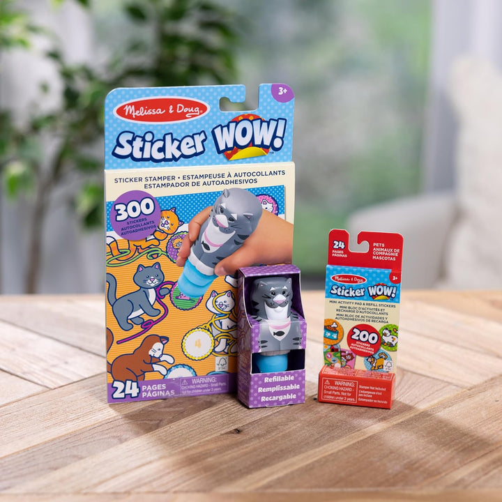 Melissa & Doug Sticker Wow!™ Katzen-Paket: 24-seitiger Aktivitätenblock, Aufkleberstempel, Mini-Akti