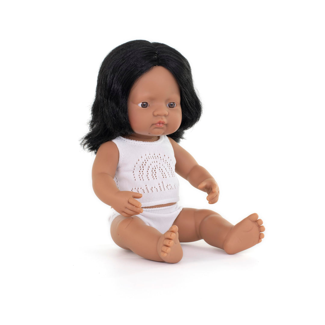 Miniland 31158 - Baby (südamerikanisches Mädchen) 40 cm SÜDAMERIKANISCHES MÄDCHEN 38cm, SÜDAMERIKANI