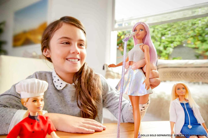 Barbie You Can Be Anything Series, Pop Star, Barbie mit rosa Haaren, silbernem Top und Rock, Mikrofo