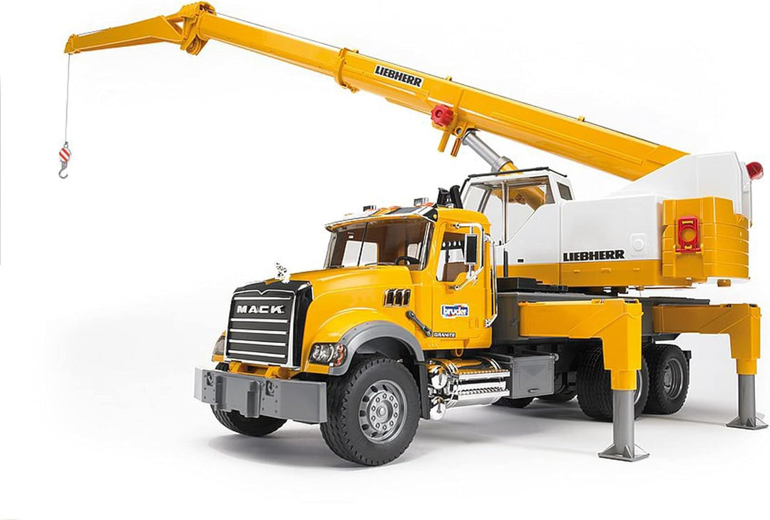 bruder 02818 - Mack Granite Liebherr Kran-LKW - 1:16 Fahrzeuge Kranwagen Baufahrzeug
