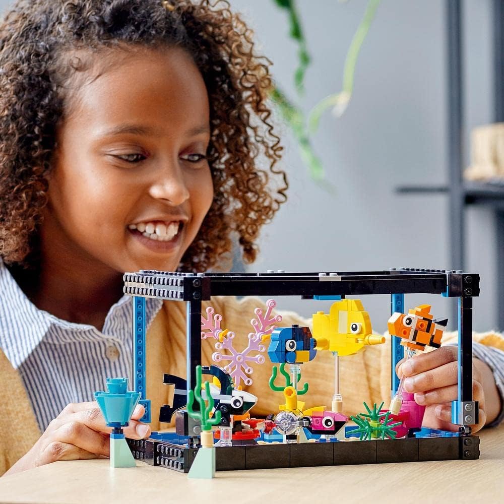 LEGO 31122 Creator 3 in 1 Aquarium Staffelei & Schatztruhe | 3 Modelle in 1 Set