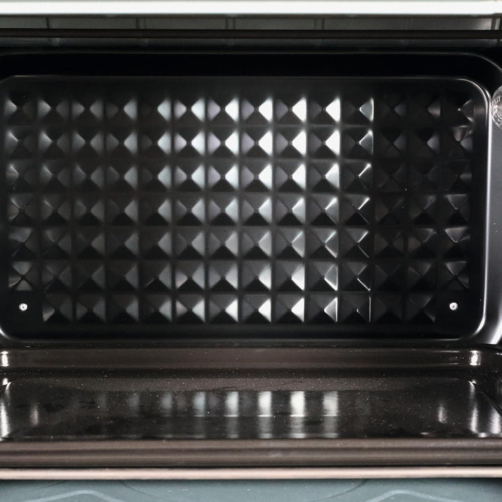 Tognana Iridea, Umluft-Backofen mit Antihaft-Innenwänden, Salbeigrün 58 cm x 44 cm x 40.7 cm Grün, 5