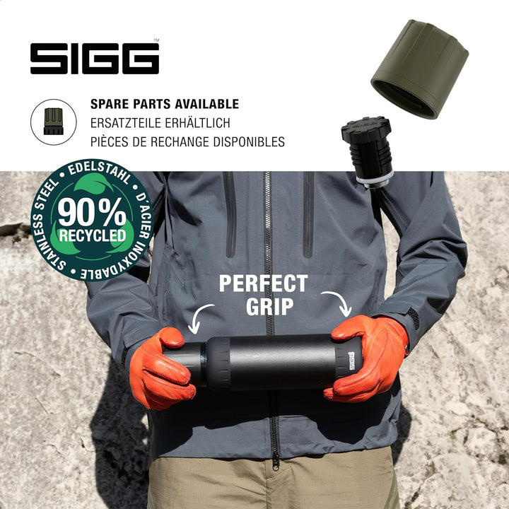 SIGG – Isolierte Trinkflasche – Thermosflasche Alpine Star Roasted Green mit Becher – 20 St. Heiss,