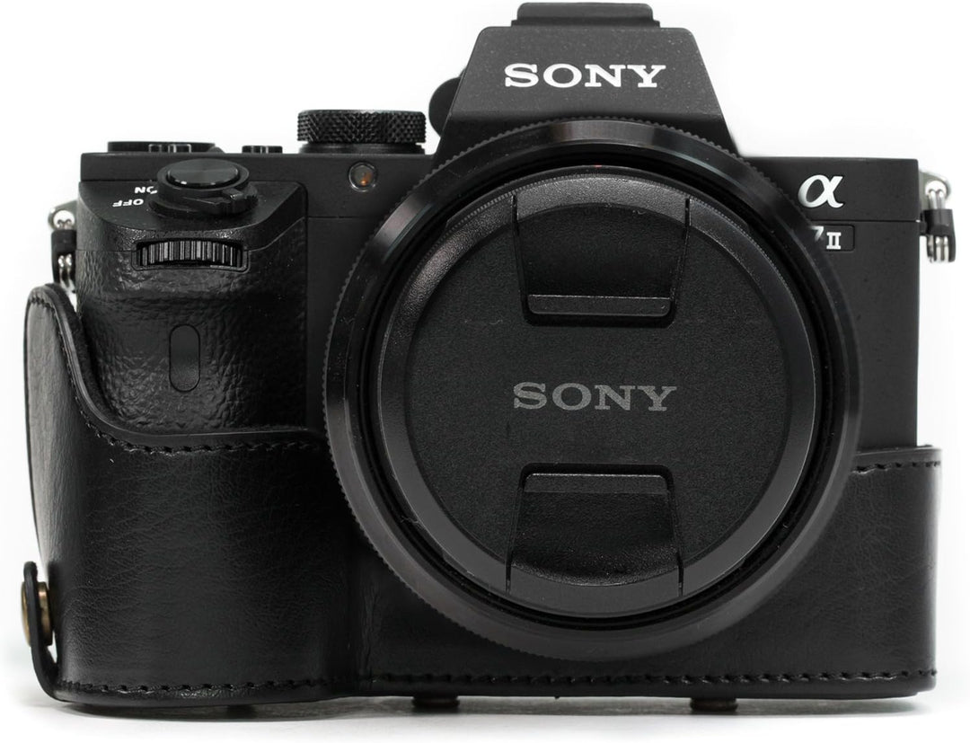 MegaGear Sony Alpha A7S II, A7R II, A7 II (28-70mm) Ever Ready Leder Kamera-Case mit Trageriemen und