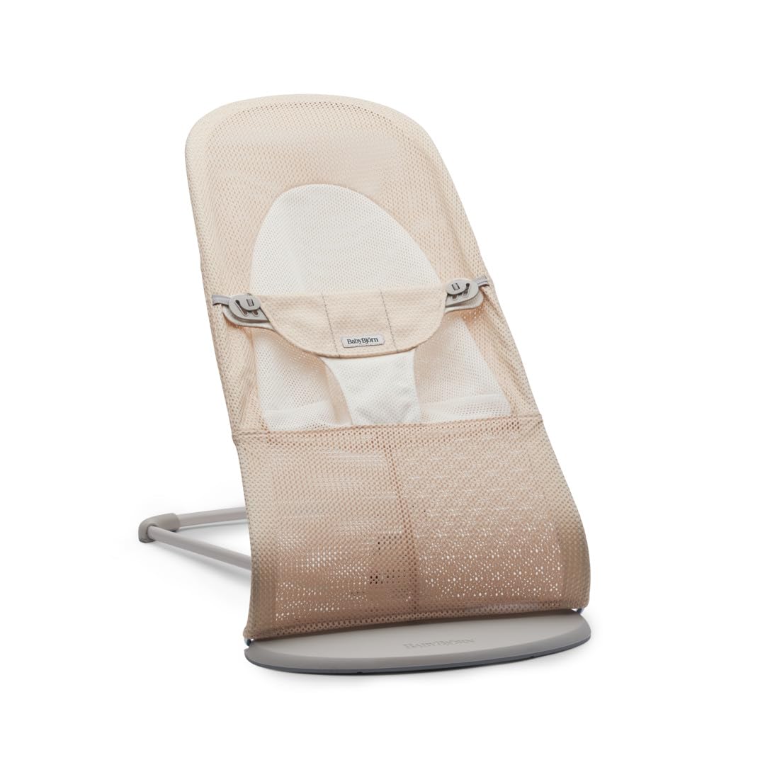 BabyBjörn Babywippe Balance Soft, Hellgrauer Rahmen, Netzstoff, Perlmuttrosa/Weiss Netzstoff Perlmut