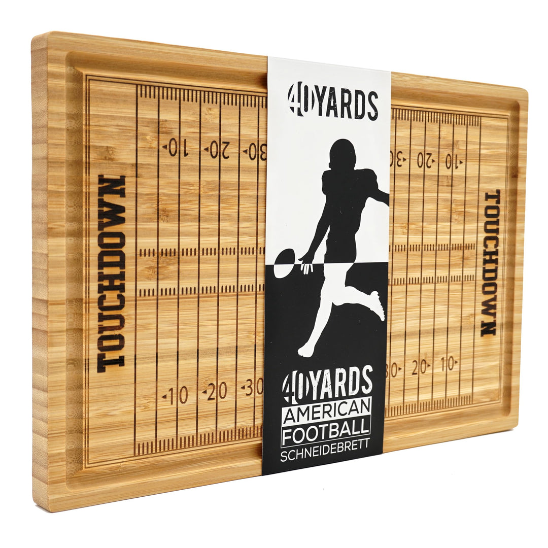 40YARDS American Football Schneidebrett aus Bambus Holz mit eingraviertem Football Spielfeld (38 x 2