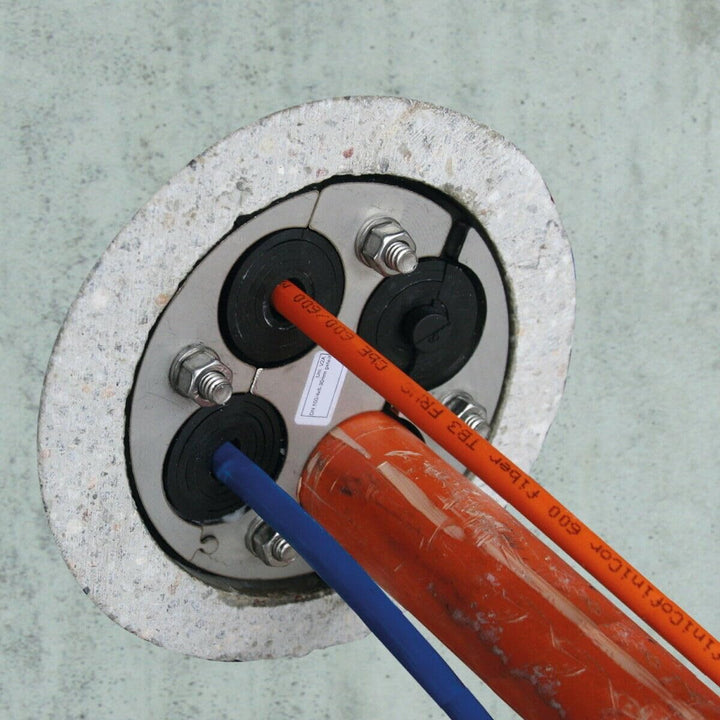 WITTKOWARE 100mm Mauerdurchführung (Ringraumdichtung), geteilt, für bis zu 4 Kabel/Rohre (4X 6-30mm)
