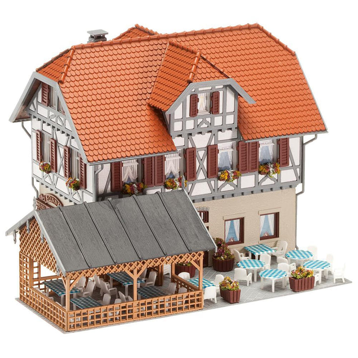 Faller FA130438 - Gasthaus Sonne mit Laube, 18.5 x 7.7 x 27.9 cm